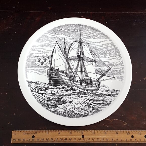 Wedgwood Historical Canadian Vessel Series The Griffon Dinner Plate - Picture 3 of 9